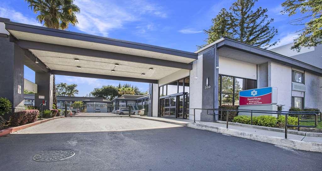 Surestay Plus Hotel By Best Western Sacramento North Exteriör bild