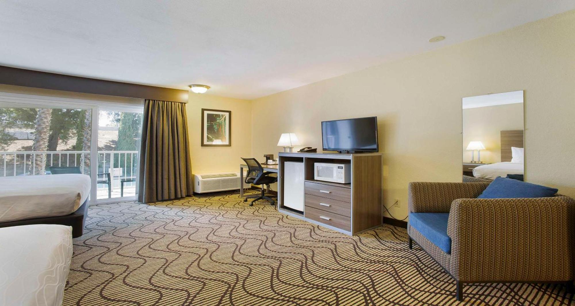 Surestay Plus Hotel By Best Western Sacramento North Exteriör bild